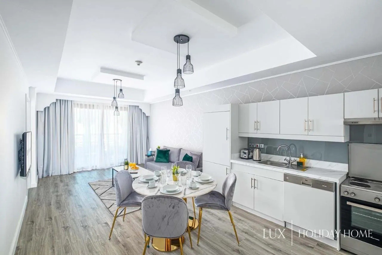 Lux - Ibn Battuta Residence Dubai